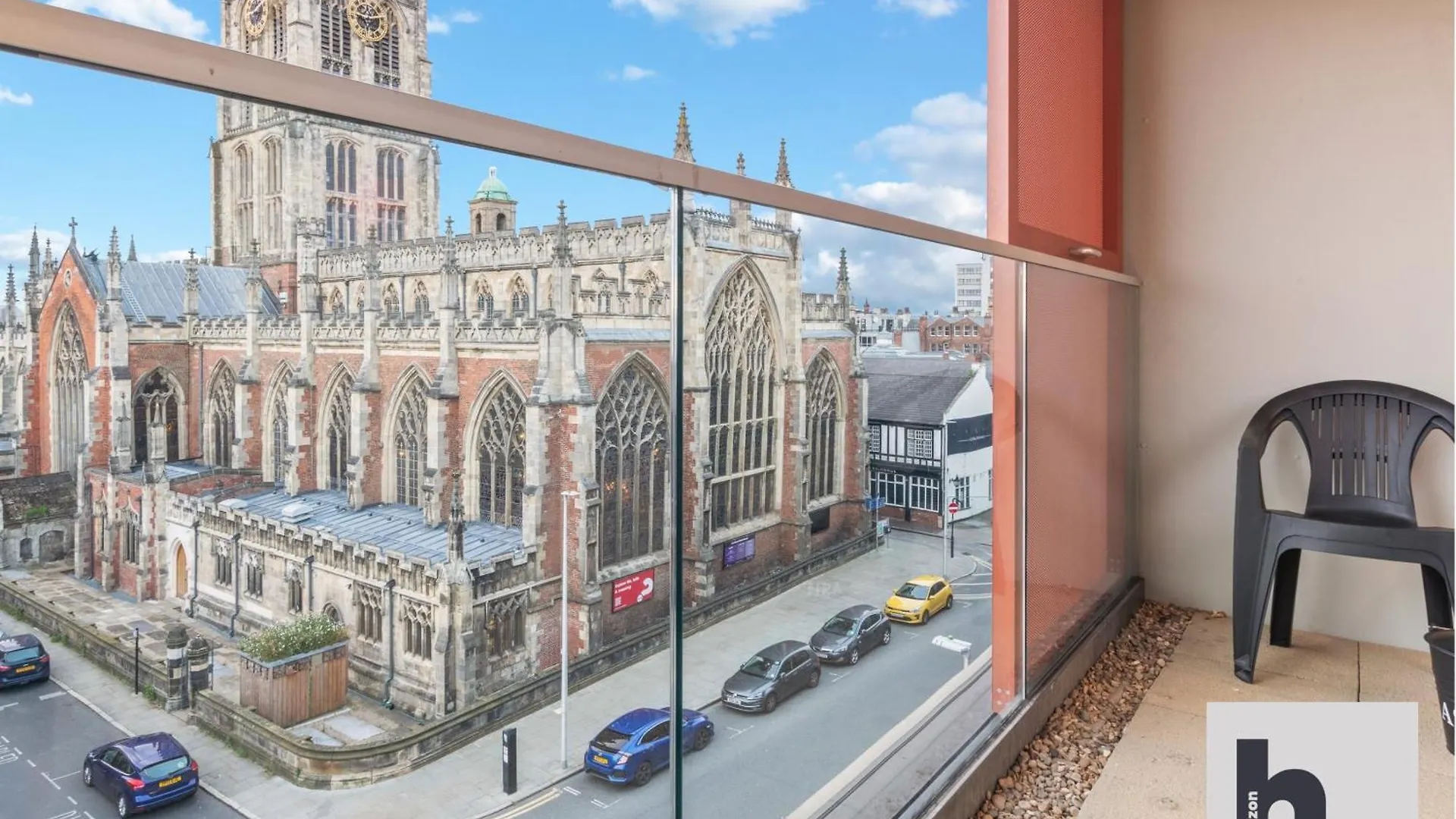 Apartment Contractors - City Centre - Free Parking - 20X Units Available Kingston upon Hull United Kingdom