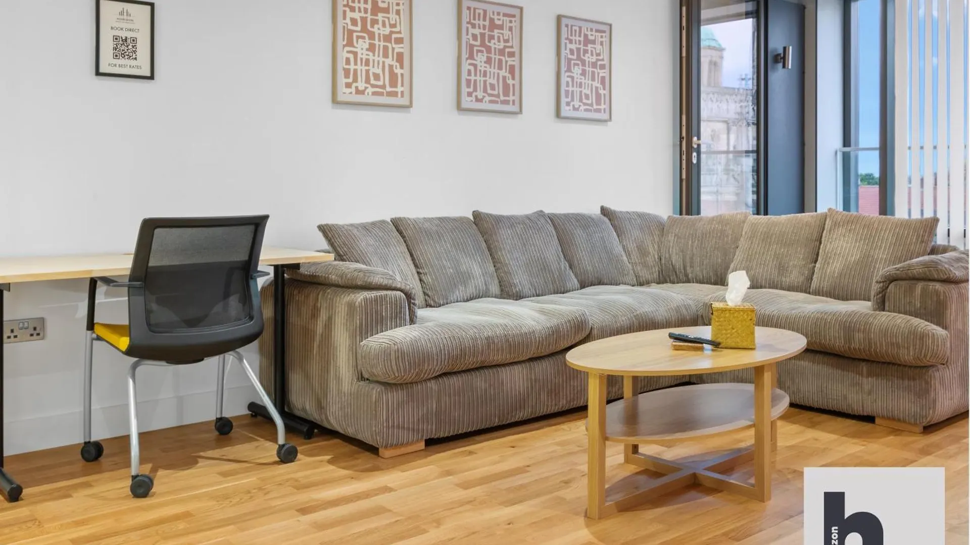 Apartment Contractors - City Centre - Free Parking - 20X Units Available Kingston upon Hull
