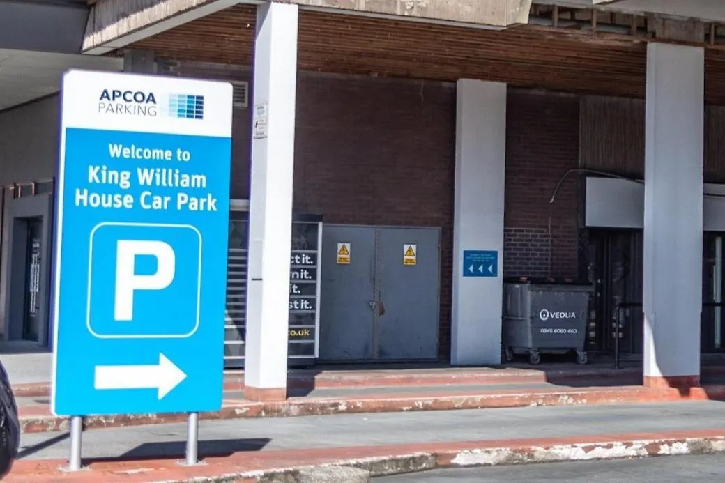 Contractors - City Centre - Free Parking - 20X Units Available Kingston upon Hull 0*,  United Kingdom